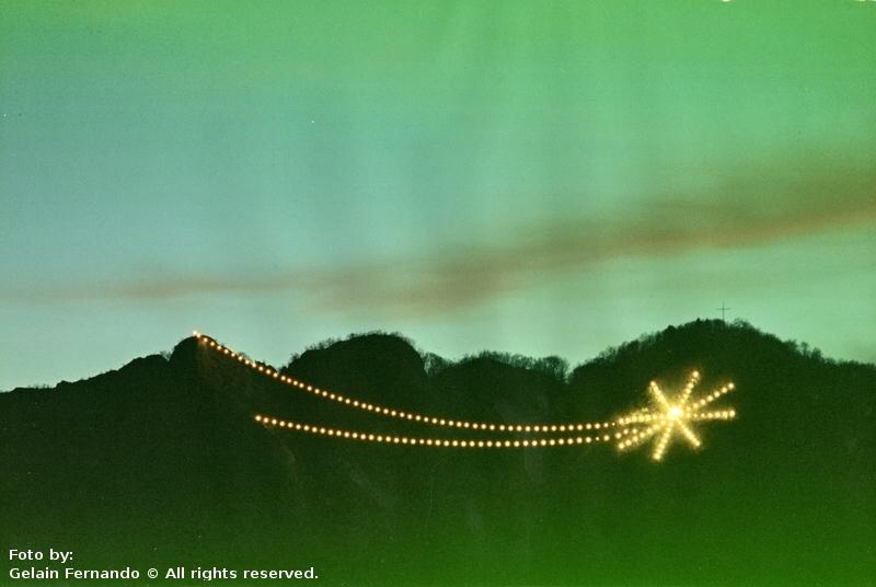 Stella Cometa Luminosa Di Natale.Torrebelvicino Una Stella Cometa Di 360 Metri Illumina Il Natale Tviweb