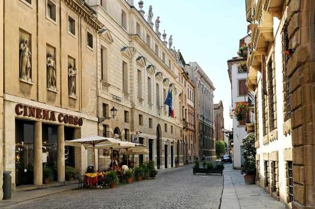 corso-fogazzaro tviweb