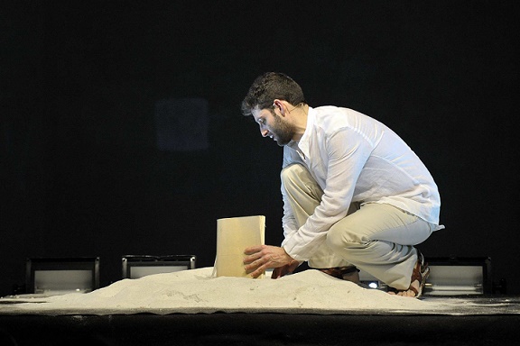 Il Libro del Buio - con Tindaro Granata