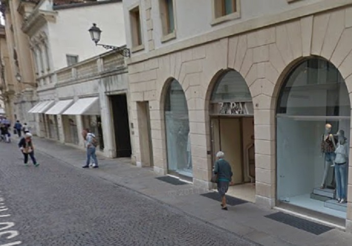 Barak Obama-United States-Politics