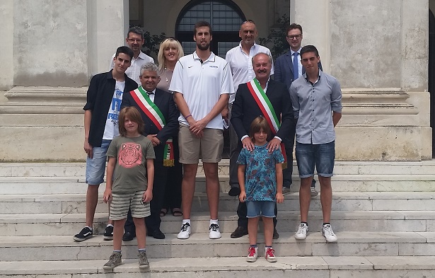 Di Coste con Sindaci, promotori e tifosi