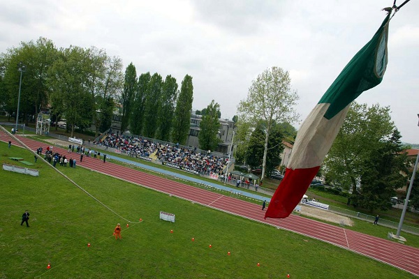 Vicenza, 02 MAGGIO 2006, Impianti sportivi di via Rosmini, giochi di atletica interistituti provinciali e festeggiamenti per i 50 anni del camposcuola Perraro.