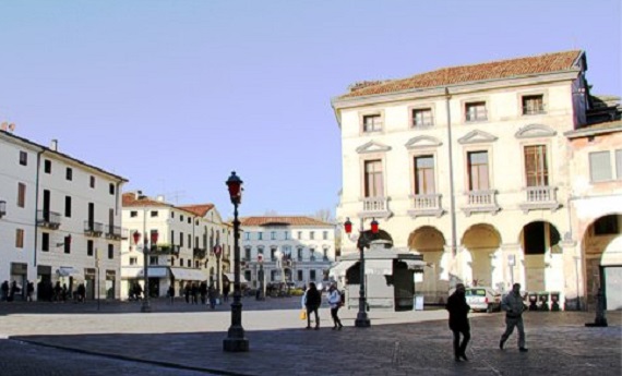 piazza-castello