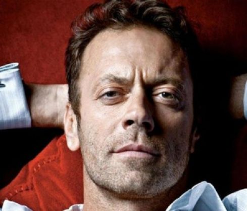ROSA' – Ferme tutte! Arriva Rocco Siffredi