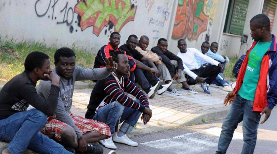 SANTORSO – Profughi: è guerra tra Forza Nuova e Comune