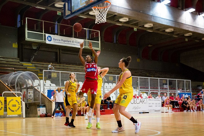 madonna_tay_velcofin_vicenza_2016-012286