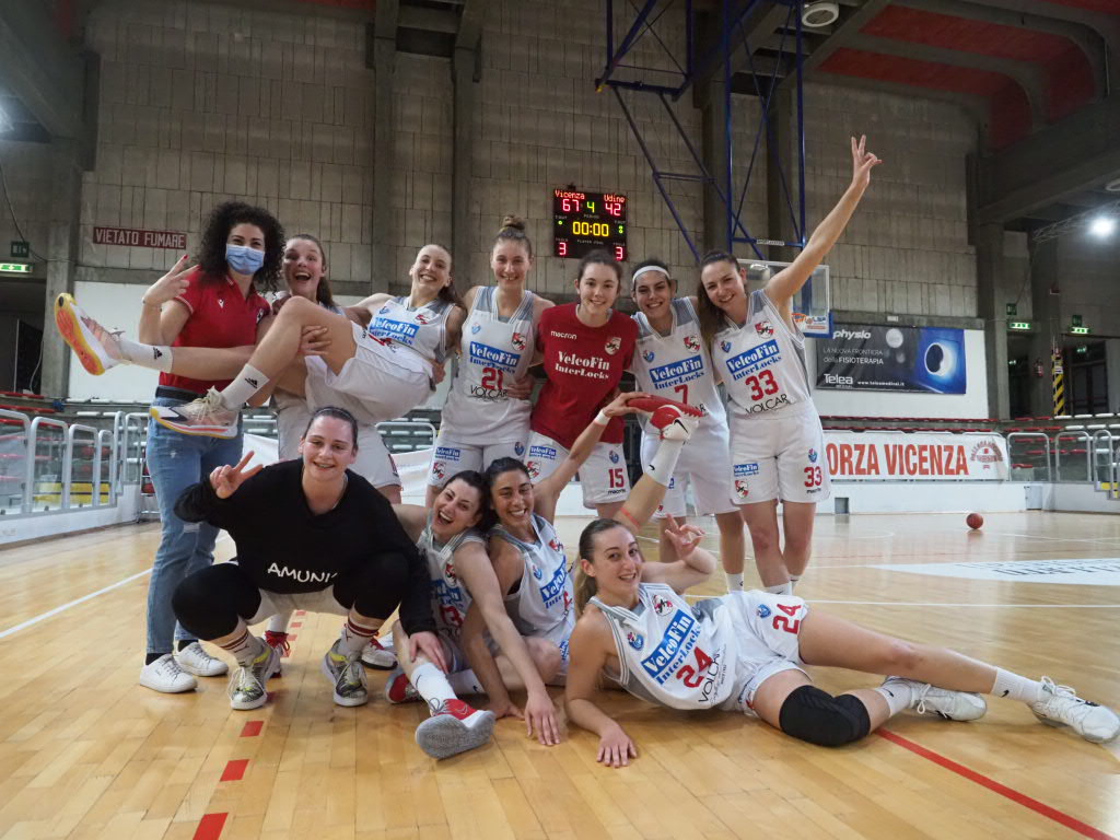 Basket femminile, stasera l'AS Vicenza a Udine per andare in semifinale