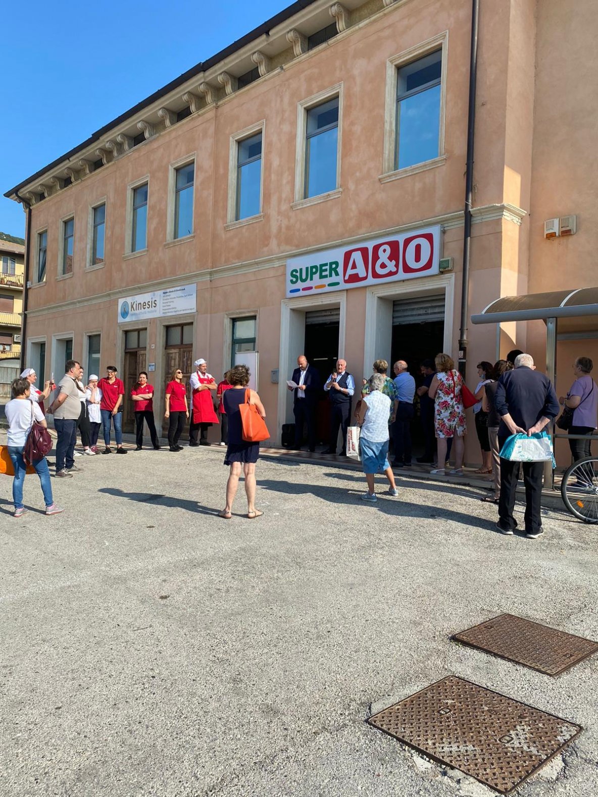 A BarbaranoMossano riapre il Super A&O un presidio commerciale per i